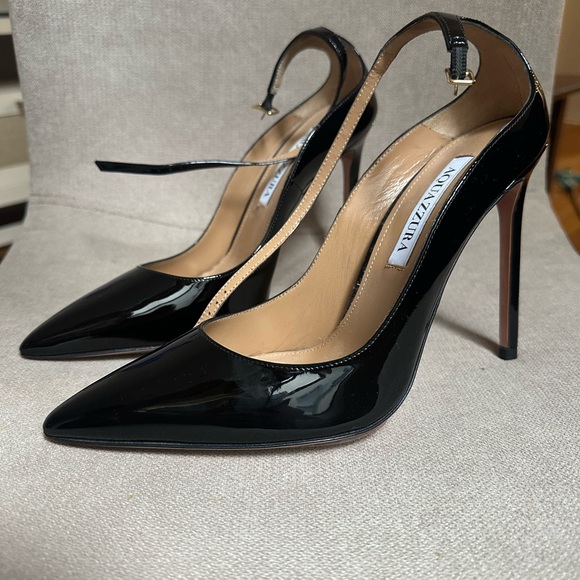 Aquazzura Black Patent Pumps - Picture 1 of 5
